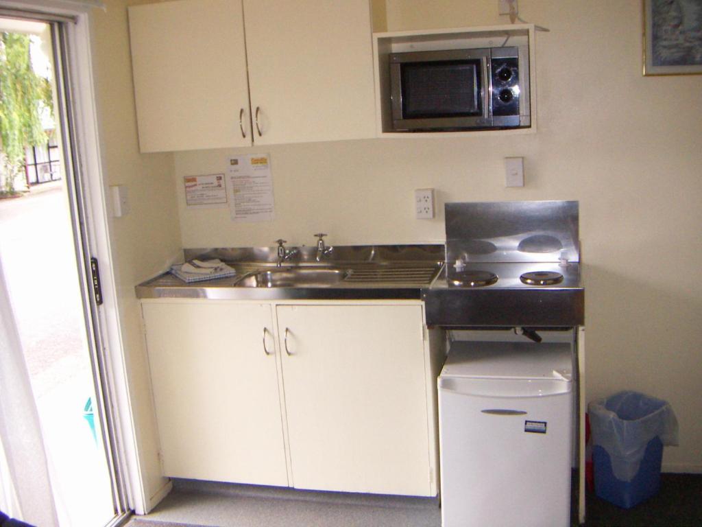 Camellia Court Family Motel Taupomeer Kamer foto