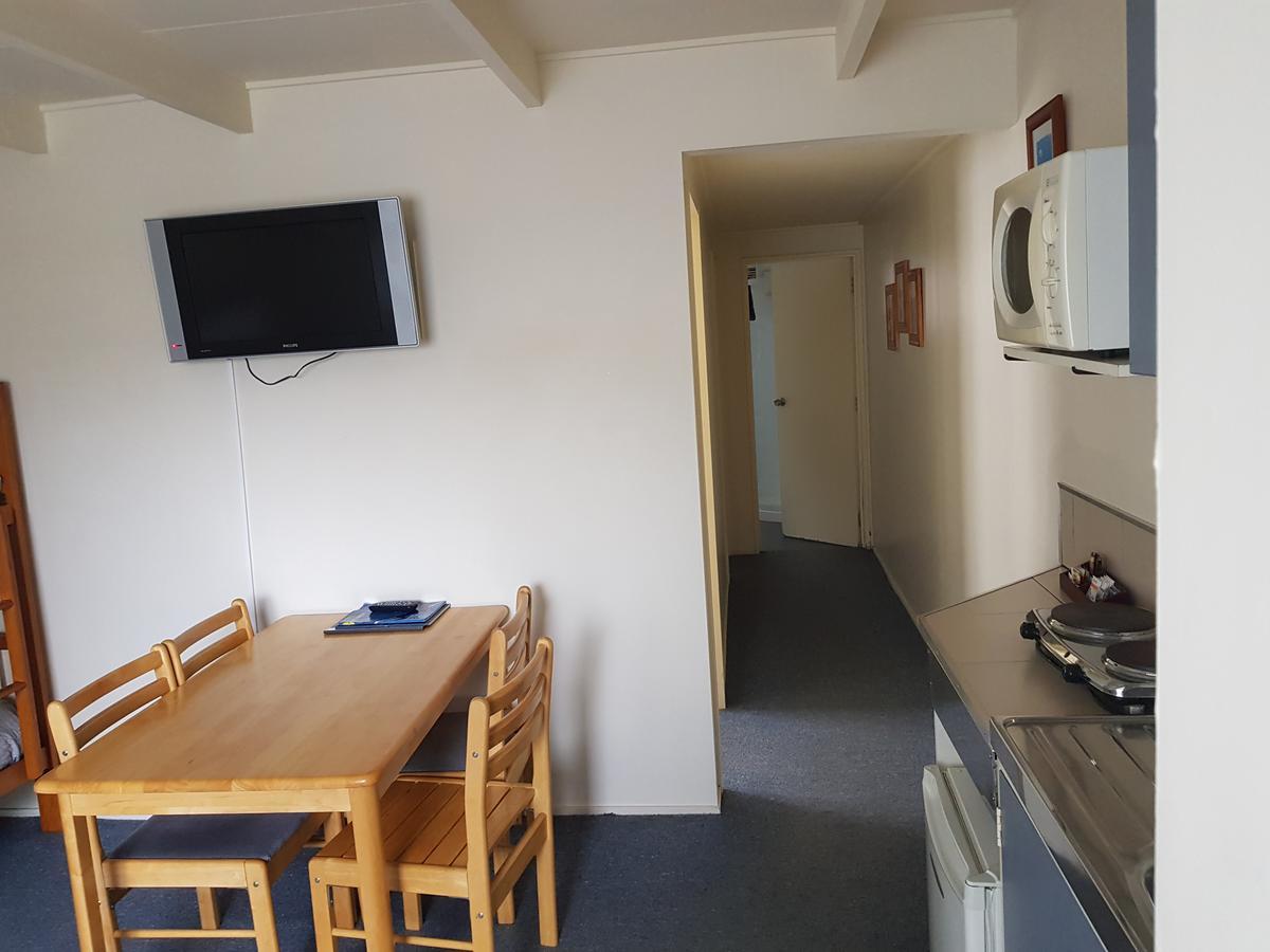 Camellia Court Family Motel Taupomeer Kamer foto
